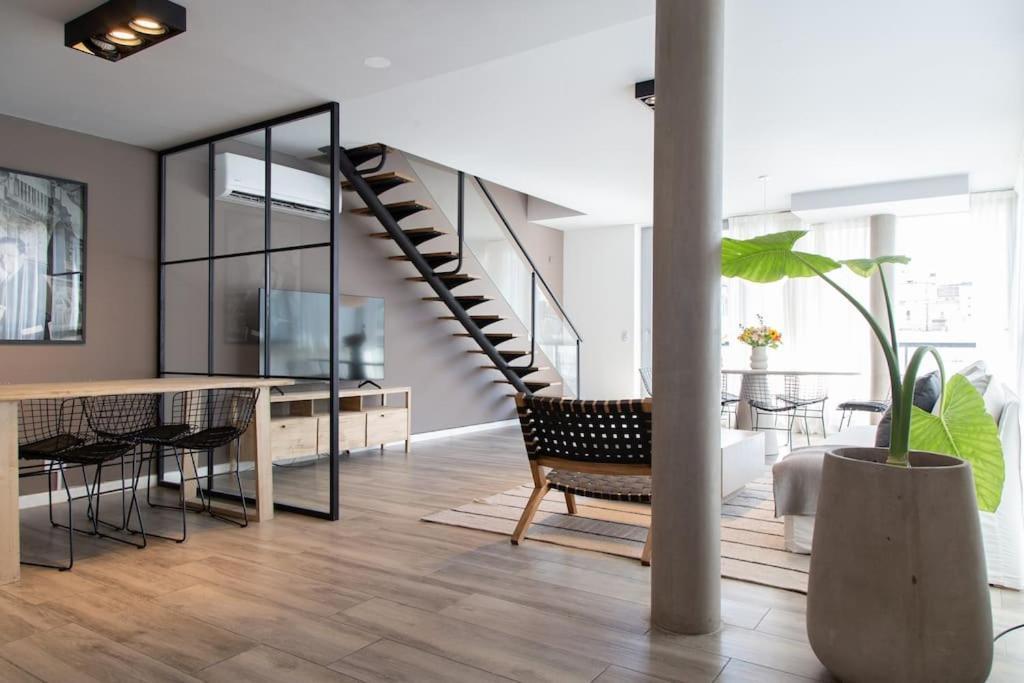 Oriol Beautiful Duplex Apartment *